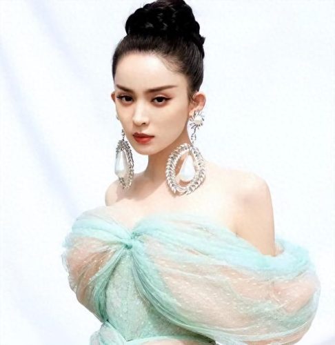 新疆姑娘排名前十(新疆最牛的女生)插图18