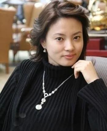 中央电视台女主持人(中央电视台女主持人张蕾)插图16