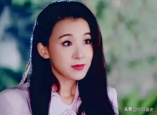 全网化妆高手排名前十(妖艳浓妆红唇化妆视频)插图28