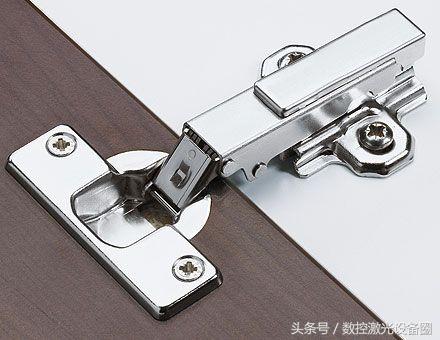 橱柜铰链排名前十(橱柜五金铰链排行)插图