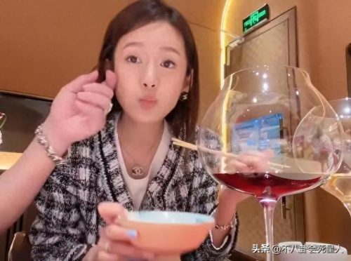 陈赫结婚了(赵雅珉儿子陈赫相片)插图5