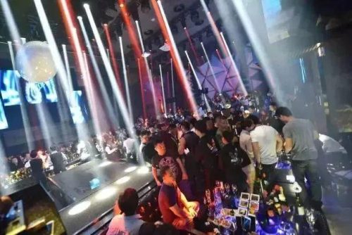 珠海前山酒吧排名前十(珠海排名前十酒吧)插图4