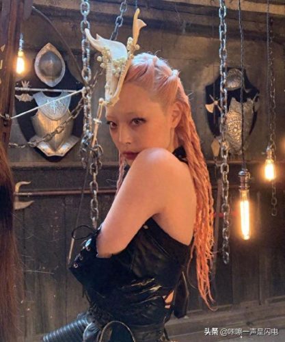 美女图片大全无内衣(b站好看的大片写真)插图9