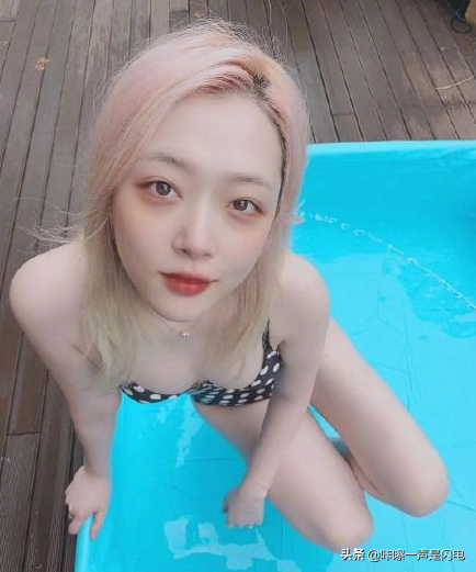 美女图片大全无内衣(b站好看的大片写真)插图12