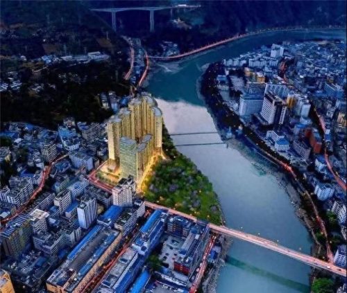 怒江夜景排名前十(怒江各县gdp排名)插图2