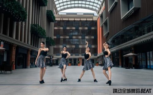 少儿拉丁舞考级(孩子舞蹈考级骗局)插图1