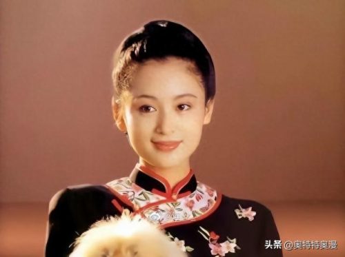 国内女王(践踏男人尊严的女王)插图1