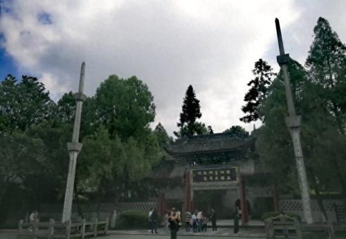 全国武侯祠排名前十(武侯祠坐几路车)插图8