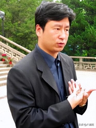 白岩松为什么被央视解雇了(白岩松事件的影响)插图19