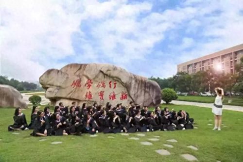 浙师大美女老师(浙师大美术学院王玉茹)插图6
