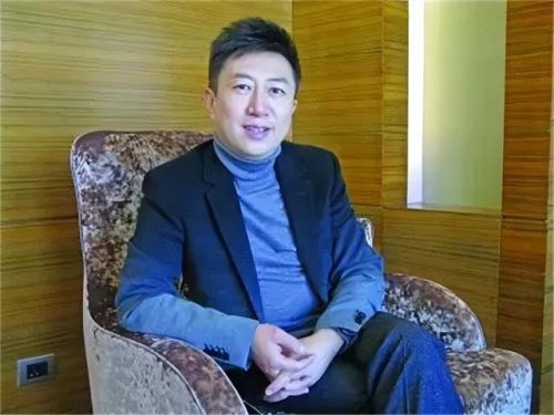 央视主持人陈伟鸿(央视主持人陈伟鸿现在干什么)插图7