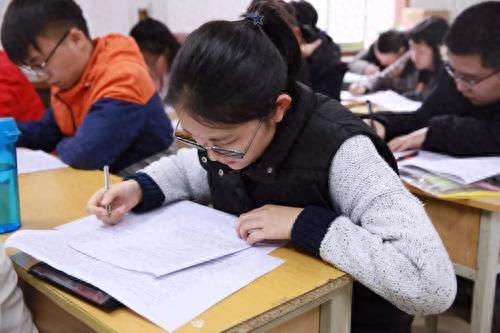 开封市开发区中学排名前十(开封迎宾小学对口中学)插图4