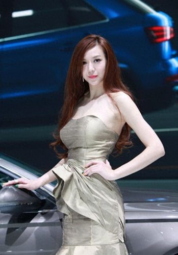 网络车模排名前十(网红女车模排行榜前十)插图10