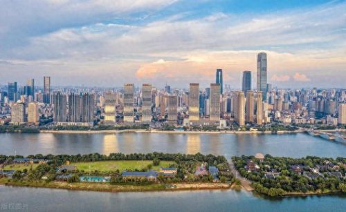 几线城市风景排名前十(东莞排名几线城市)插图17
