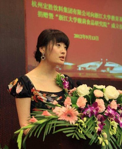 杭州富二代女大学生(杭州的富二代的女孩)插图6