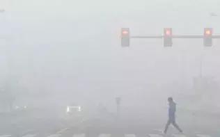 大雾天气 英文(大雾天气 请您慢行英文)插图1
