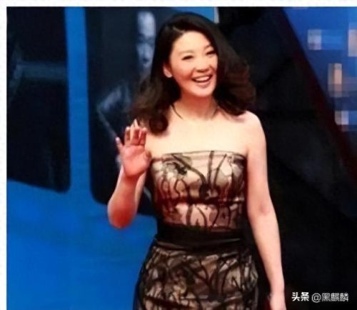 冯小刚前妻与徐帆对比(冯小刚前妻徐帆现状)插图2