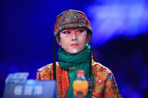 杨丽萍菜篮子(杨丽萍年轻时跳舞视频)插图12