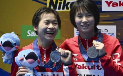 女双十米台五连冠(女双十米跳夺冠)