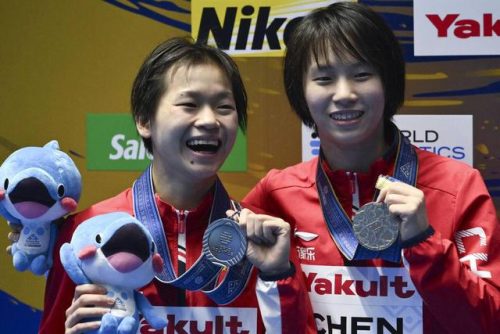 女双十米台五连冠(女双十米跳夺冠)插图