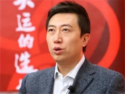 央视主持人陈伟鸿(央视主持人陈伟鸿现在干什么)插图3