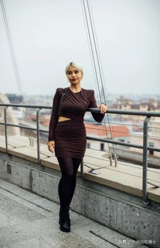 女装春夏排名前十(女装排行榜前十名秋冬)插图75