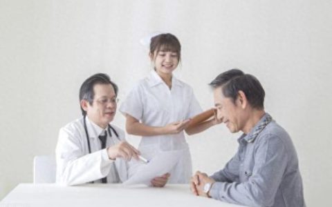 卫校山东中专排名前十(95年山东中专招生简章)