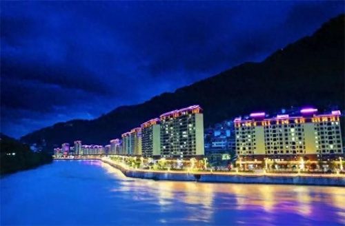 怒江夜景排名前十(怒江各县gdp排名)插图3