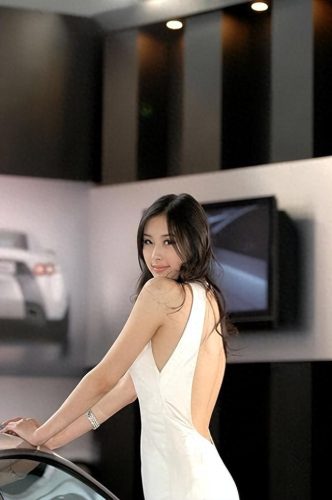 网络车模排名前十(网红女车模排行榜前十)插图5