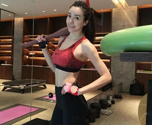 亚洲身材排名前十(mma亚洲美女)插图27