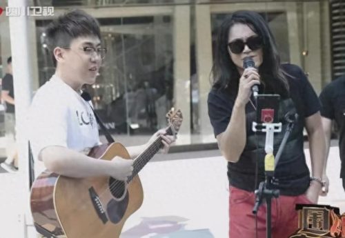 落地请开手机主题曲(落地请开手机26集免费在线观看)插图9