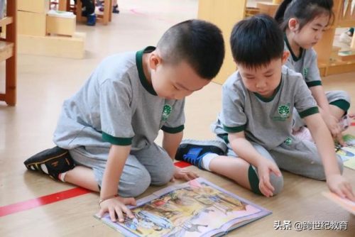 父母寄语幼儿园大班毕业简短(幼儿园毕业妈妈发圈)插图2