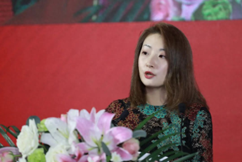 杭州富二代女大学生(杭州的富二代的女孩)插图4