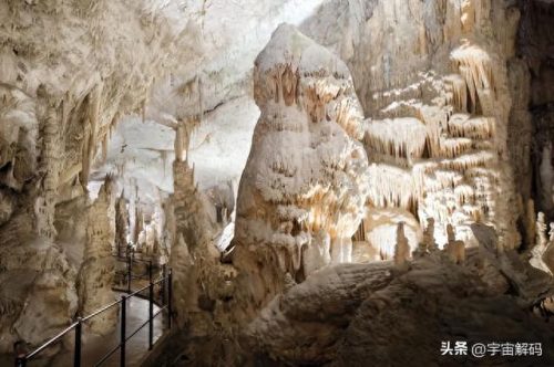 排名前十最美溶洞(中国最漂亮的溶洞景点)插图19