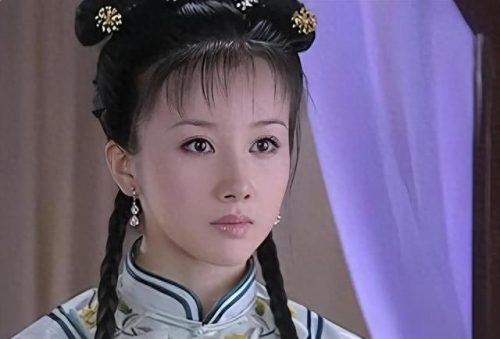 孙菲菲整容前(孙菲菲毁容图片)插图2