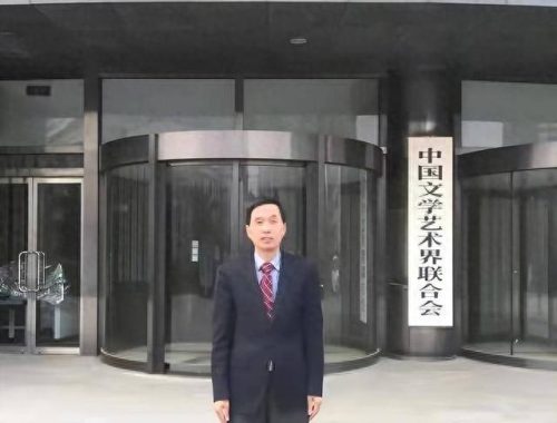 酒香还怕巷子深(酒香不怕巷子深是一种什么观念)插图1