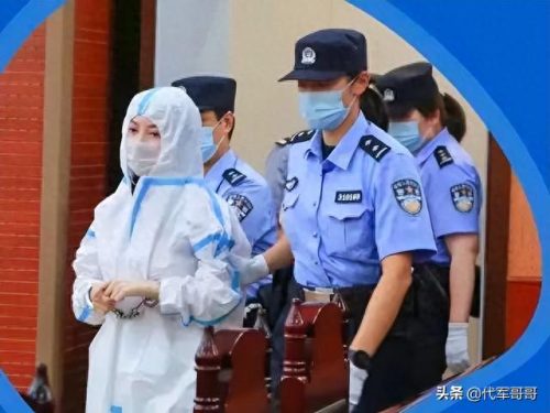 郭美美母亲(45岁风韵犹存有气质的女演员)插图2