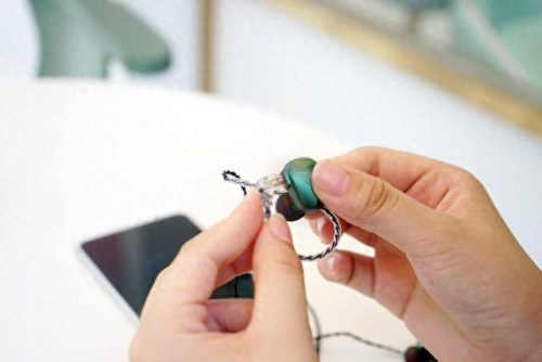 福建入耳式耳机排名前十(入耳电竞耳机)插图8