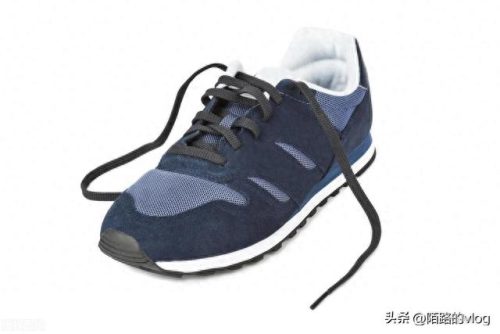 最热鞋子排名前十(最近鞋子排名)插图1
