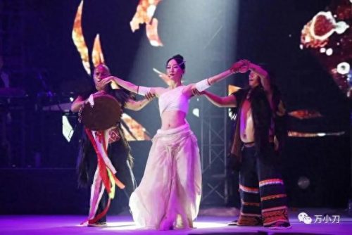 周鹏 自己美(周鹏为什么改名萨顶顶)插图18