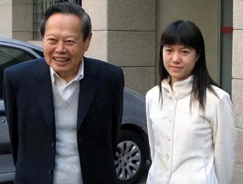 翁帆怀孕了吗(翁帆一月收入多少钱)插图1