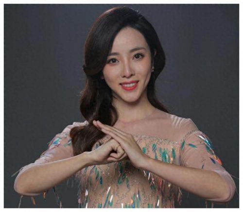 李思思简历(朱迅曝李思思)插图4