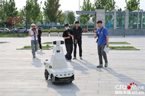 郑州市机器人企业排名前十(排名第一的量化机器人)插图1
