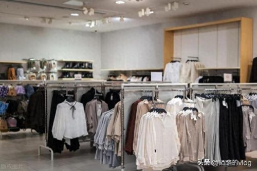 男装全国排名前十(奢侈男装品牌前十排名)插图1