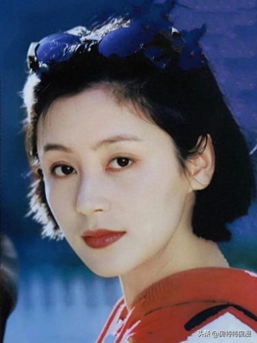 国内女王(践踏男人尊严的女王)插图