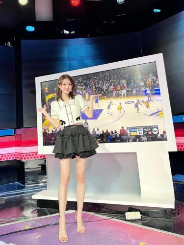 文艺范女主播排名前十(主播艺名女简单气质洋气)插图20