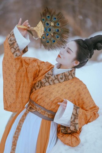 苍崖渺难涉(苍崖渺难步下一句)插图