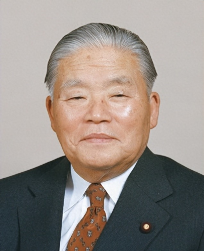 日本足球首相排名前十(历届日本首相名单)插图2
