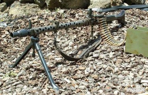战斗手套武器排名前十(csgo手套武器箱爆率)插图2