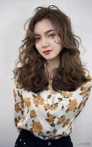 刘海发型女图片(刘海头型图片大全)插图12